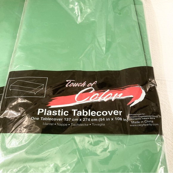 Three Green Plastic Table Covers - Picture 2 of 2